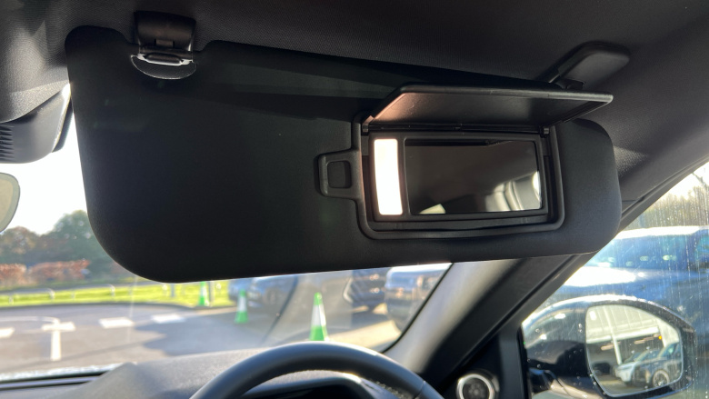 Land Rover Range Rover Evoque 2.0 D200 Dynamic SE 5dr Auto Diesel Hatchback